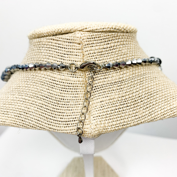 Black & Silver Helix Beaded Necklace - Picture 4 of 5